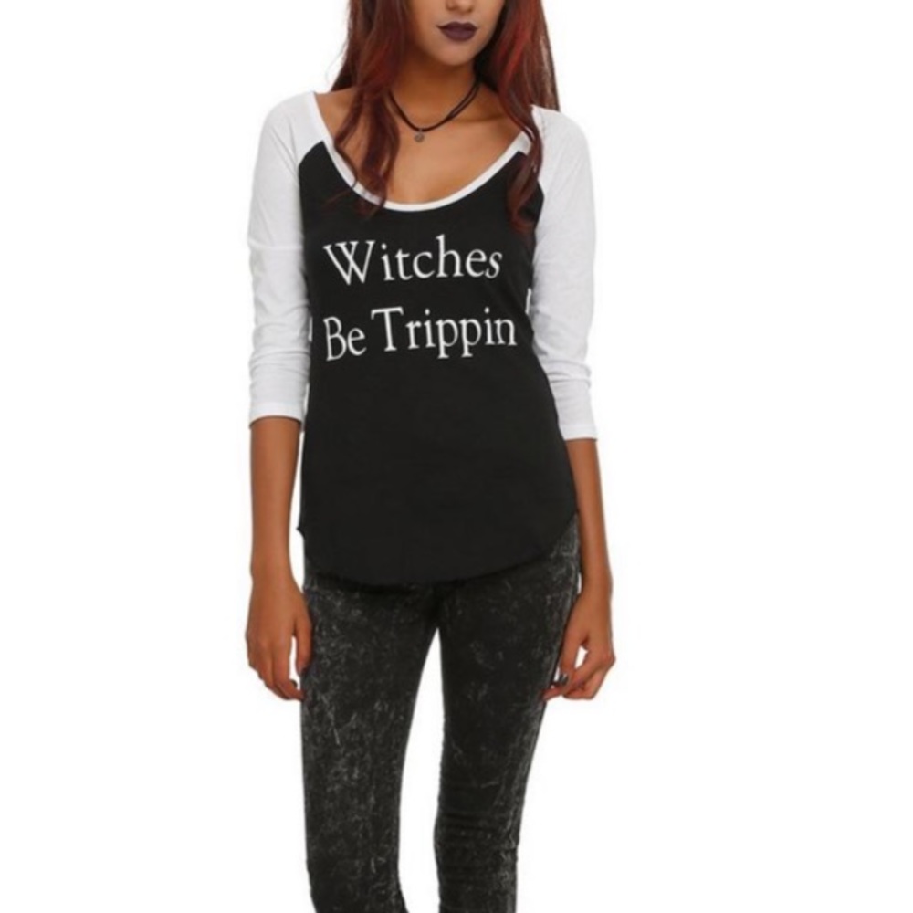 Hot Topic: “Witches Be Trippin” Raglan Top. Black & White, Small